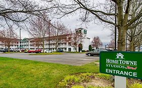 Hometowne Studios By Red Roof Tacoma - Puyallup